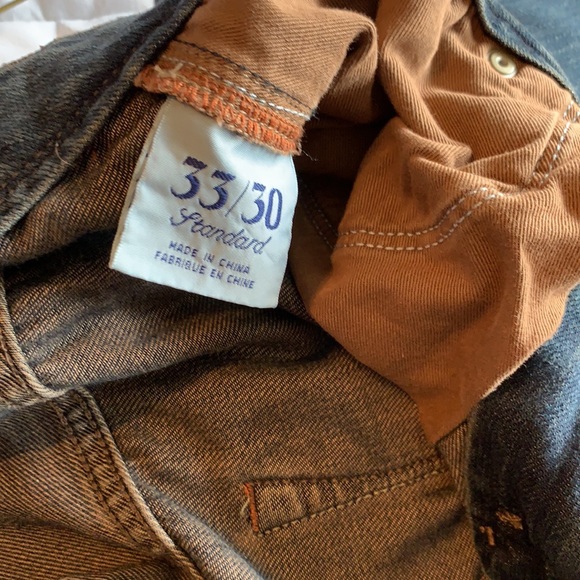 Tommy Bahama like new standard 33x30 jeans - Picture 6 of 6